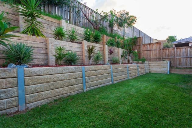 Retaining Walls and Borders